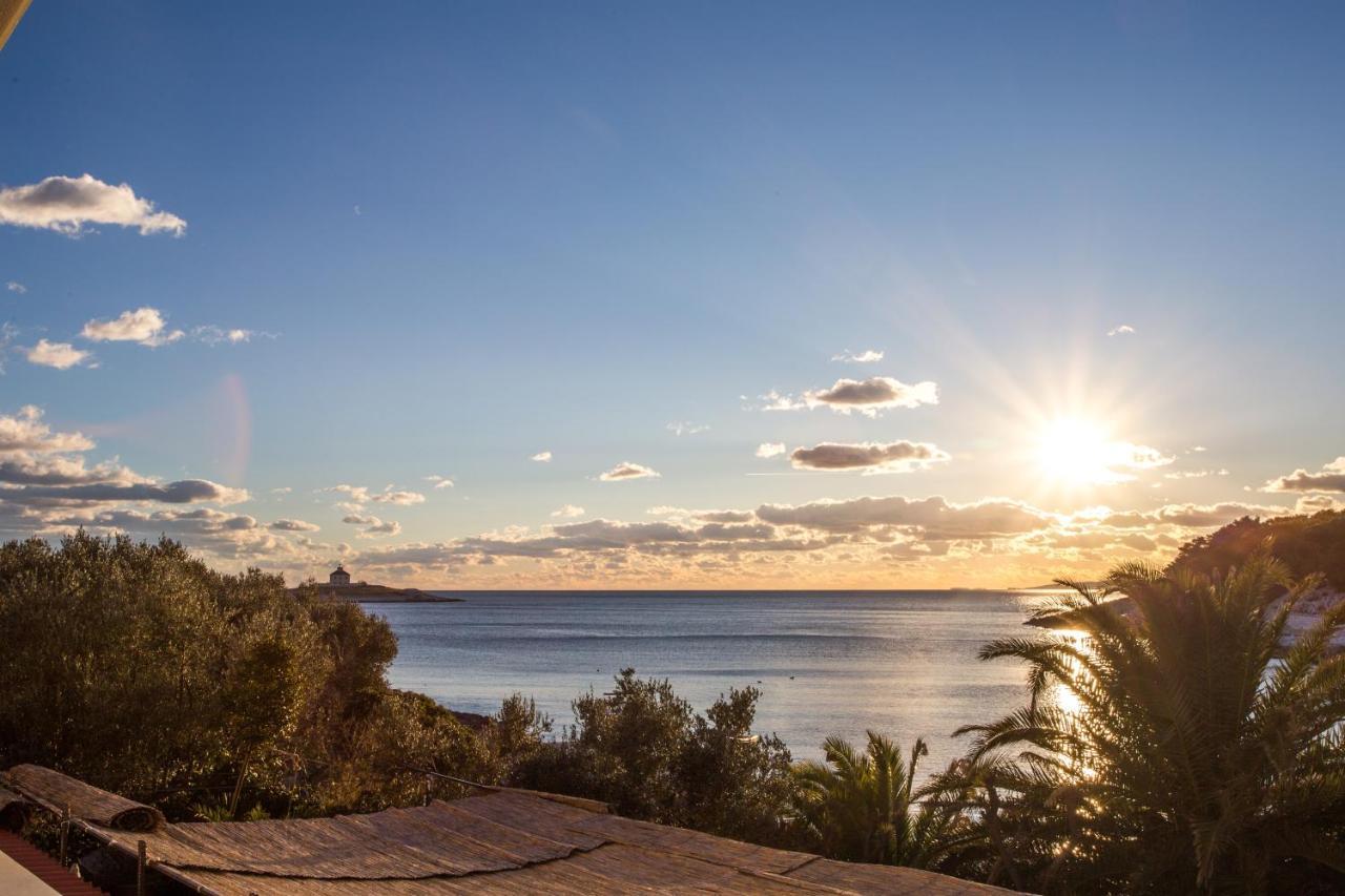 Rooms By The Sea Hvar - 8785 هفار المظهر الخارجي الصورة