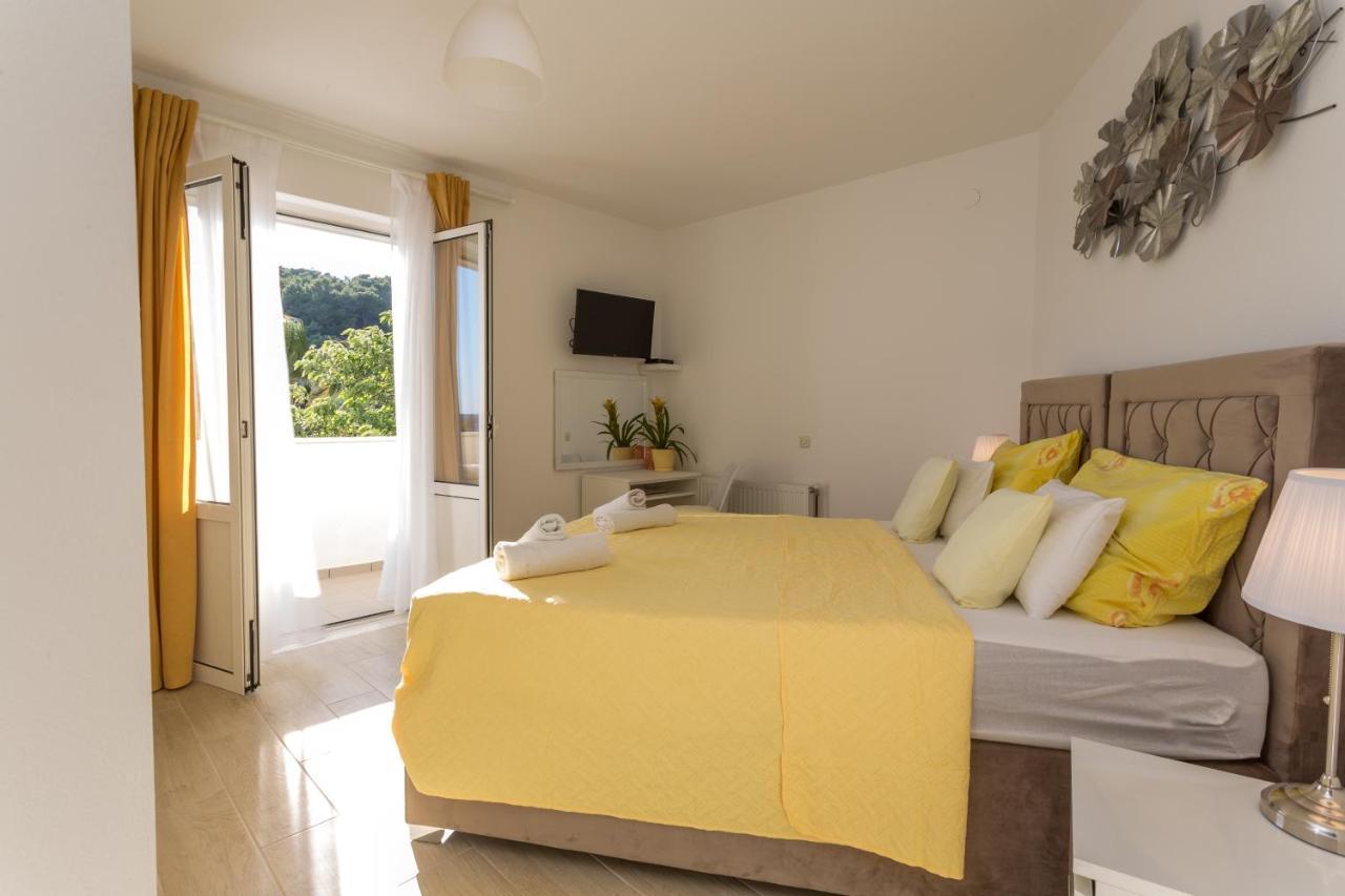 Rooms By The Sea Hvar - 8785 هفار المظهر الخارجي الصورة